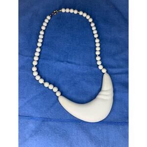 Gray Necklace 16 Inch Crescent Statement 1980s Goldtone Spacers Lightweight